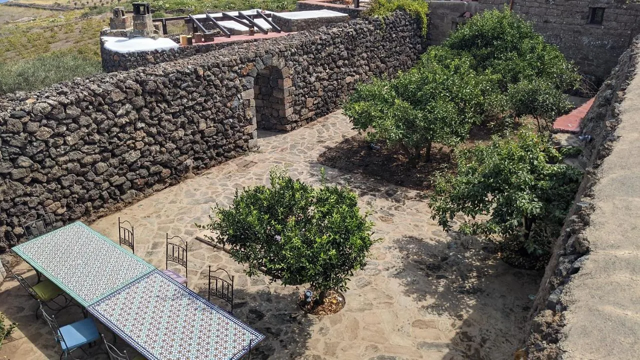 Bed and Breakfast Horizon Pantelleria Campobello Frühstückspension