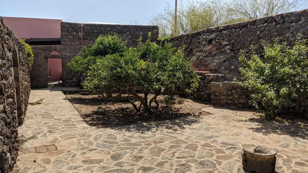 Horizon Pantelleria Bed & Breakfast Campobello